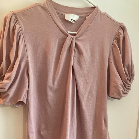 Women's Light Pink Puff Short Sleeve Blouse w/ Eyelet Collar - Picture 1 of 6